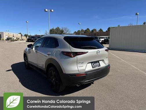 2024 Mazda CX-30 Select