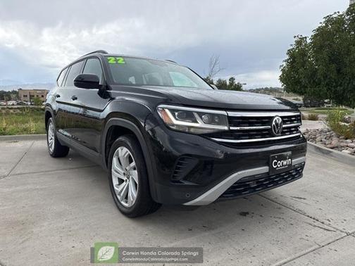2022 Volkswagen Atlas 3.6L SE w/Technology