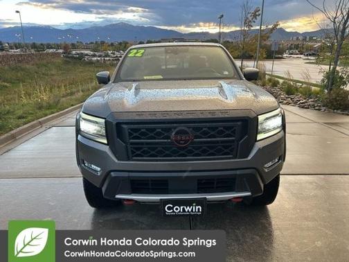 2024 Nissan Frontier SL