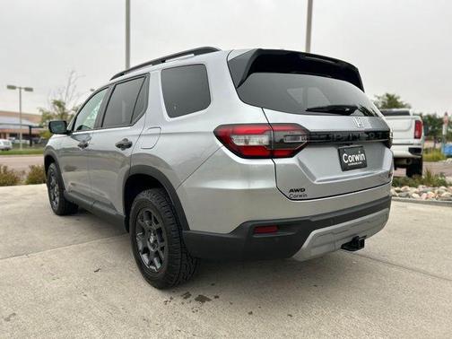 2025 Honda Pilot TrailSport