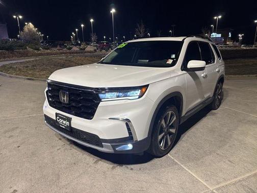 Platinum White Pearl 2025 Honda Pilot Touring