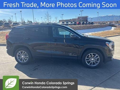 2024 GMC Terrain SLT