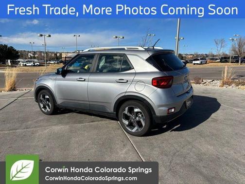 2023 Hyundai VENUE SEL