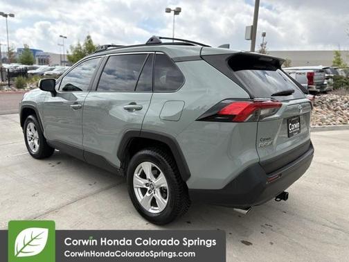 2020 Toyota RAV4 XLE