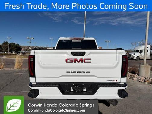 2025 GMC Sierra 2500 AT4