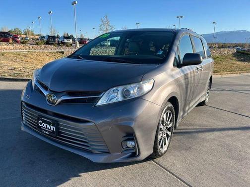 Predawn Gray Mica 2020 Toyota Sienna XLE