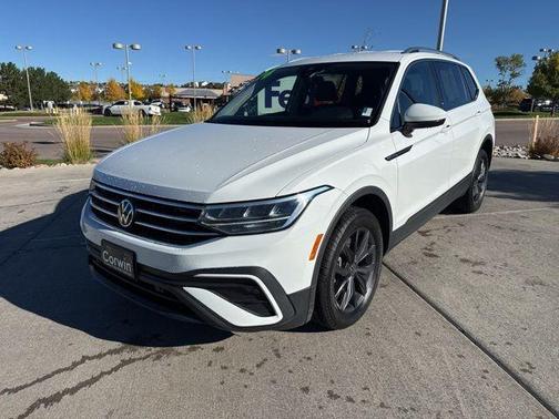 2024 Volkswagen Tiguan 2.0T SE
