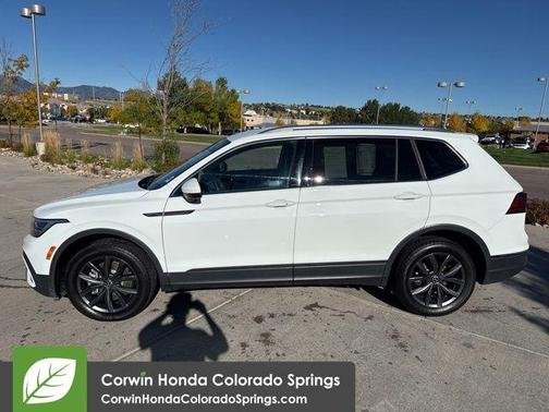 2024 Volkswagen Tiguan 2.0T SE