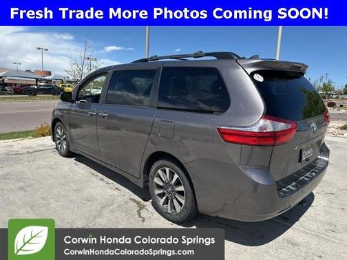 2019 Toyota Sienna XLE