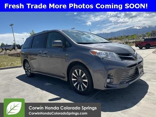 2019 Toyota Sienna XLE