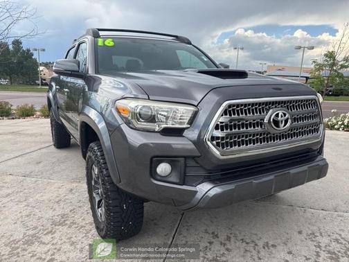 2016 Toyota Tacoma TRD Sport