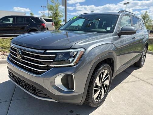 2024 Volkswagen Atlas 2.0T SE
