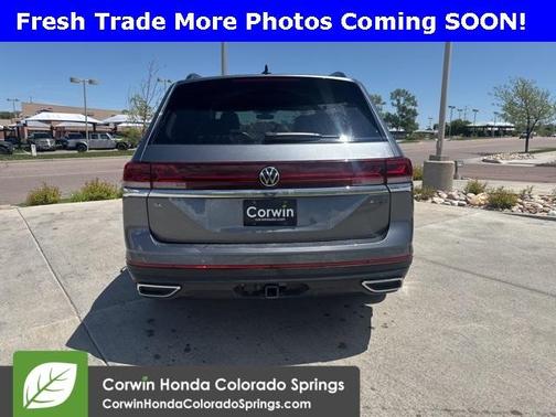2024 Volkswagen Atlas 2.0T SE