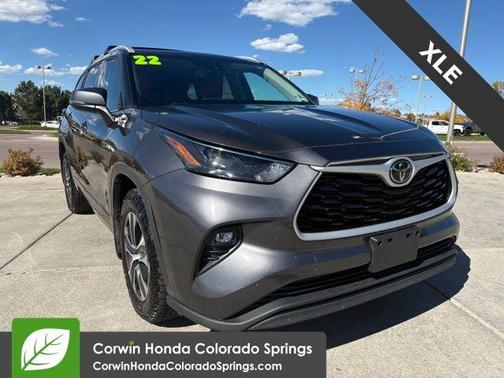 2022 Toyota Highlander XLE