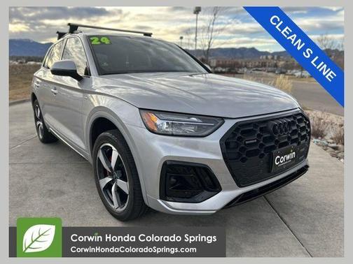 2024 Audi Q5 45 S line quattro Premium