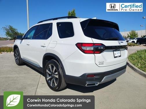 2025 Honda Pilot Touring