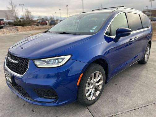 2021 Chrysler Pacifica Touring-L