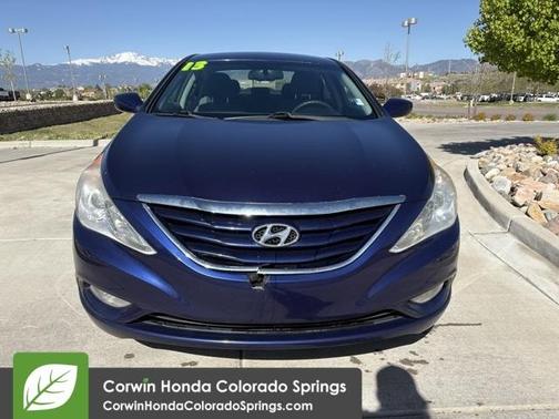 2013 Hyundai SONATA GLS