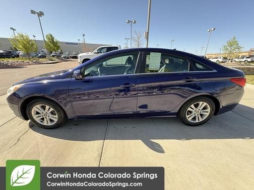 2013 Hyundai SONATA GLS