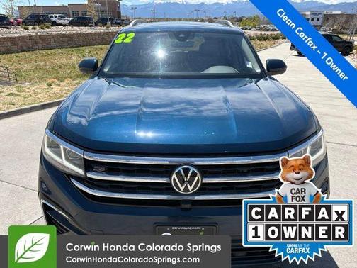 Tourmaline Blue Metallic 2022 Volkswagen Atlas 3.6L SEL Premium R-Line