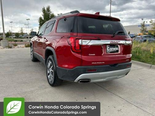 2023 GMC Acadia SLT
