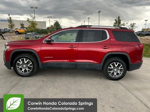 2023 GMC Acadia SLT