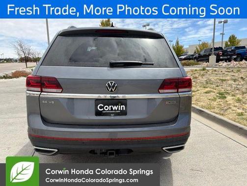 Platinum Gray Metallic 2022 Volkswagen Atlas 3.6L SE w/Technology