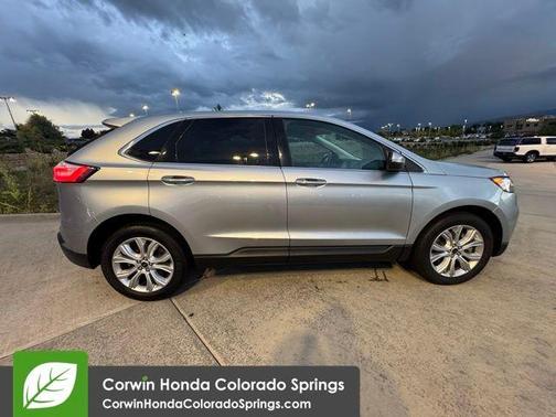 2023 Ford Edge Titanium
