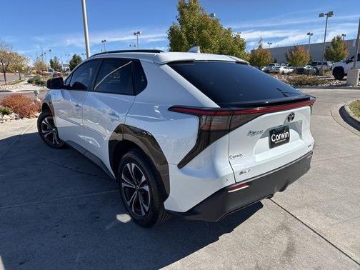 2024 Toyota bZ4X XLE