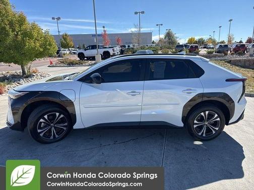 2024 Toyota bZ4X XLE