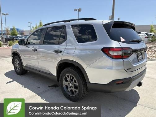 2025 Honda Pilot TrailSport