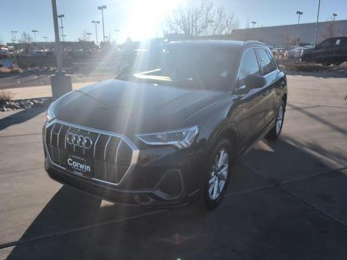 2023 Audi Q3 45 S line Premium