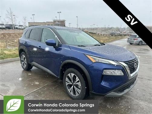 2022 Nissan Rogue SV