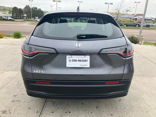2025 Honda HR-V LX