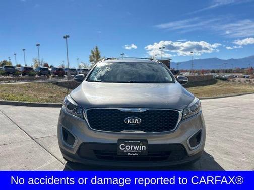 2017 Kia Sorento LX