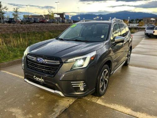 2023 Subaru Forester Touring