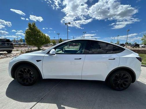 Pearl White Multi 2021 Tesla Model Y Long Range