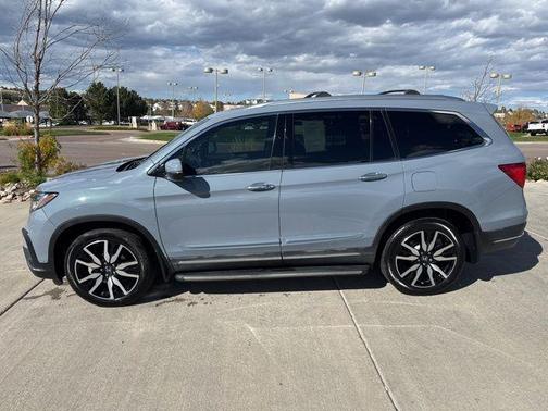 2022 Honda Pilot Touring 7-Passenger