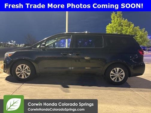 2017 Kia Sedona LX