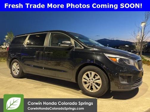 2017 Kia Sedona LX