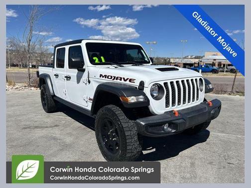 Bright White Clearcoat 2021 Jeep Gladiator Mojave