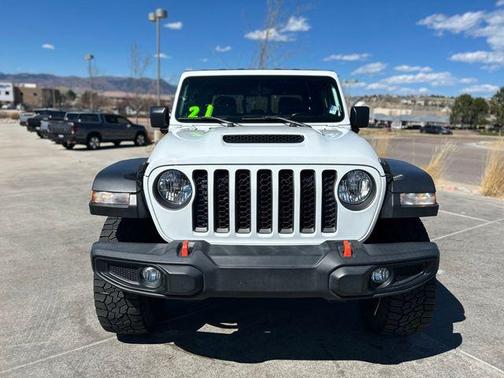 Bright White Clearcoat 2021 Jeep Gladiator Mojave
