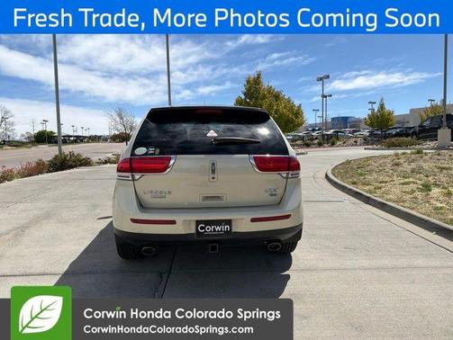 Platinum Dune Metallic 2015 Lincoln MKX Base