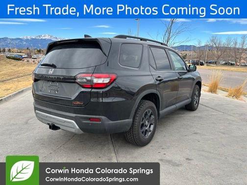 2025 Honda Pilot TrailSport