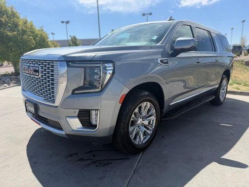 Sterling 2023 GMC Yukon XL Denali
