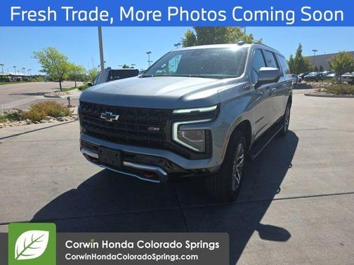 Sterling Gray Metallic 2025 Chevrolet Suburban Z71