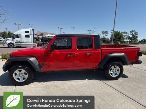 2023 Jeep Gladiator Sport