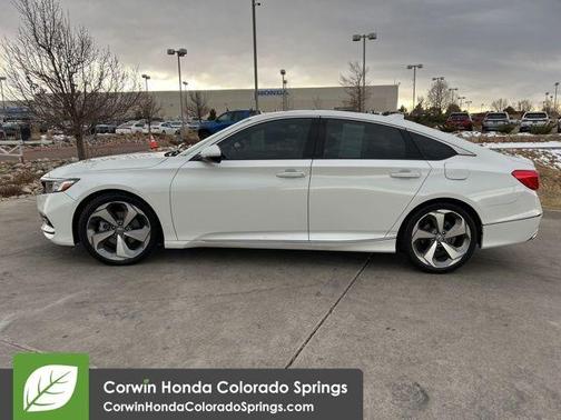 2019 Honda Accord Touring 2.0T
