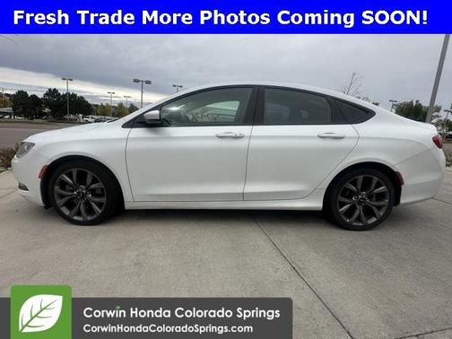 2015 Chrysler 200 S