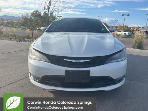2015 Chrysler 200 S